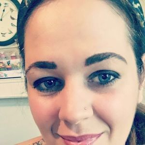 Meet your Posher, Heidi